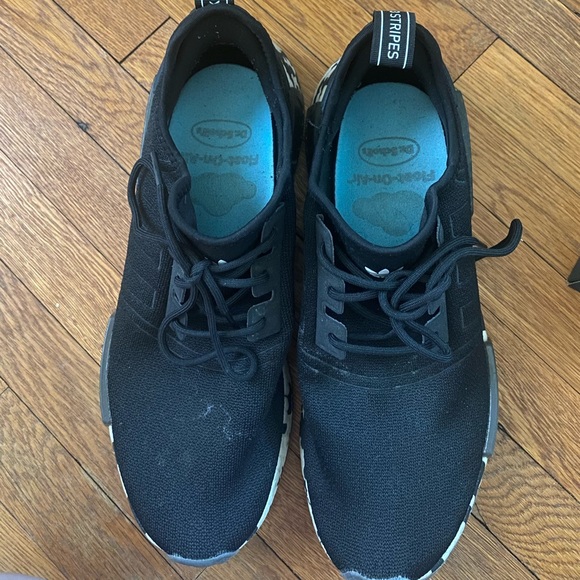 LIKE NEW - ADIDAS The 3 Stripes Camo Sole Sz 13 NMD_R1 - Picture 2 of 6